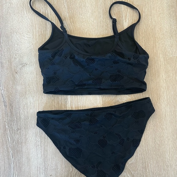 Aerie Swimsuit - Picture 3 of 3